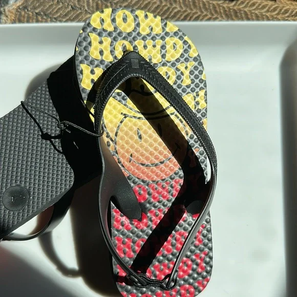 children’s flip flops with elastic band to keep them secure children size 9-10 - Picture 3 of 5